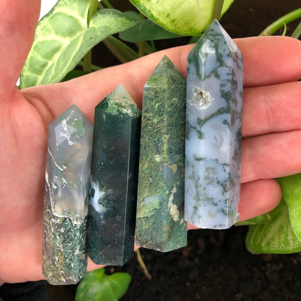 Green Moss Agate stone crystal healing tower pyramid point obelisk wand rock - Picture 6 of 15